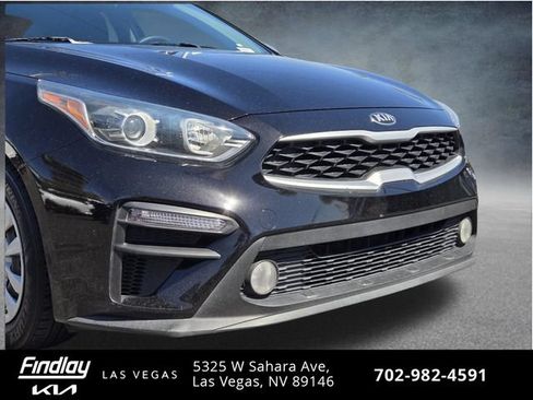 Used 2021 Kia Forte Sedan FWD image 2