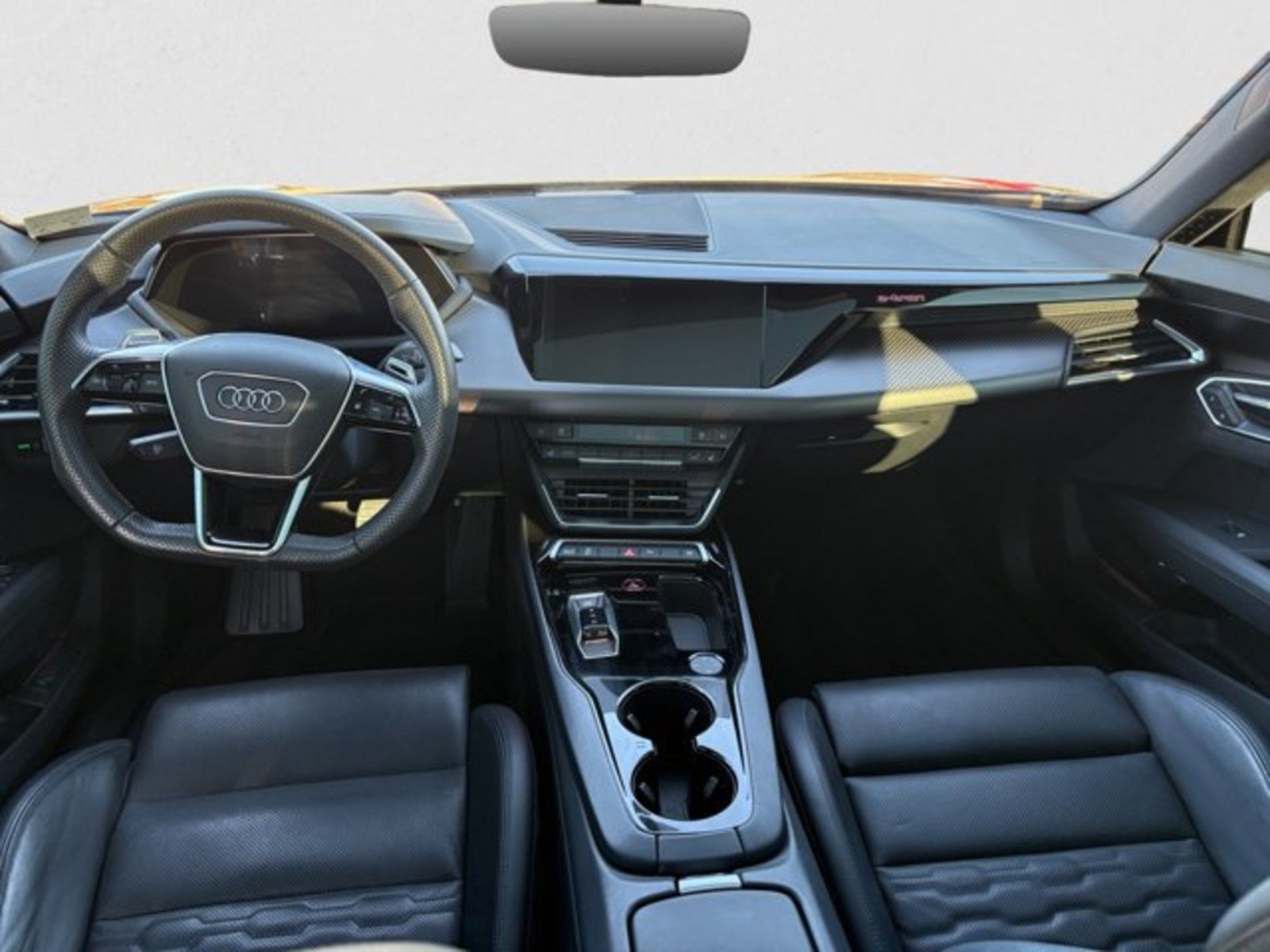 Used 2024 Audi e-tron GT Premium Plus AWD/4WD image 13