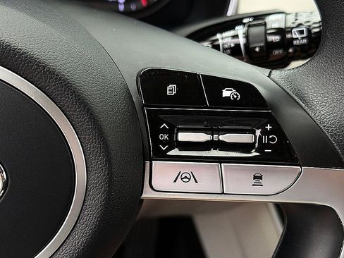 Certified 2023 Hyundai Tucson SEL FWD image 18