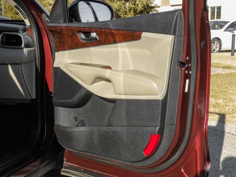 Used 2017 Kia Sorento LX w/ LX Convenience Package image 49