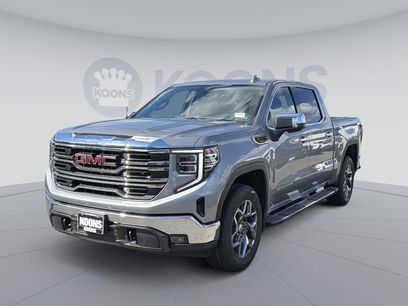 New 2026 GMC Sierra 1500 SLT w/ SLT Premium Package