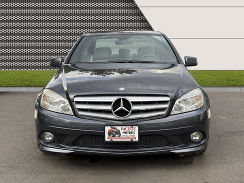 Used 2010 Mercedes-Benz C 300 4MATIC Sedan image 5
