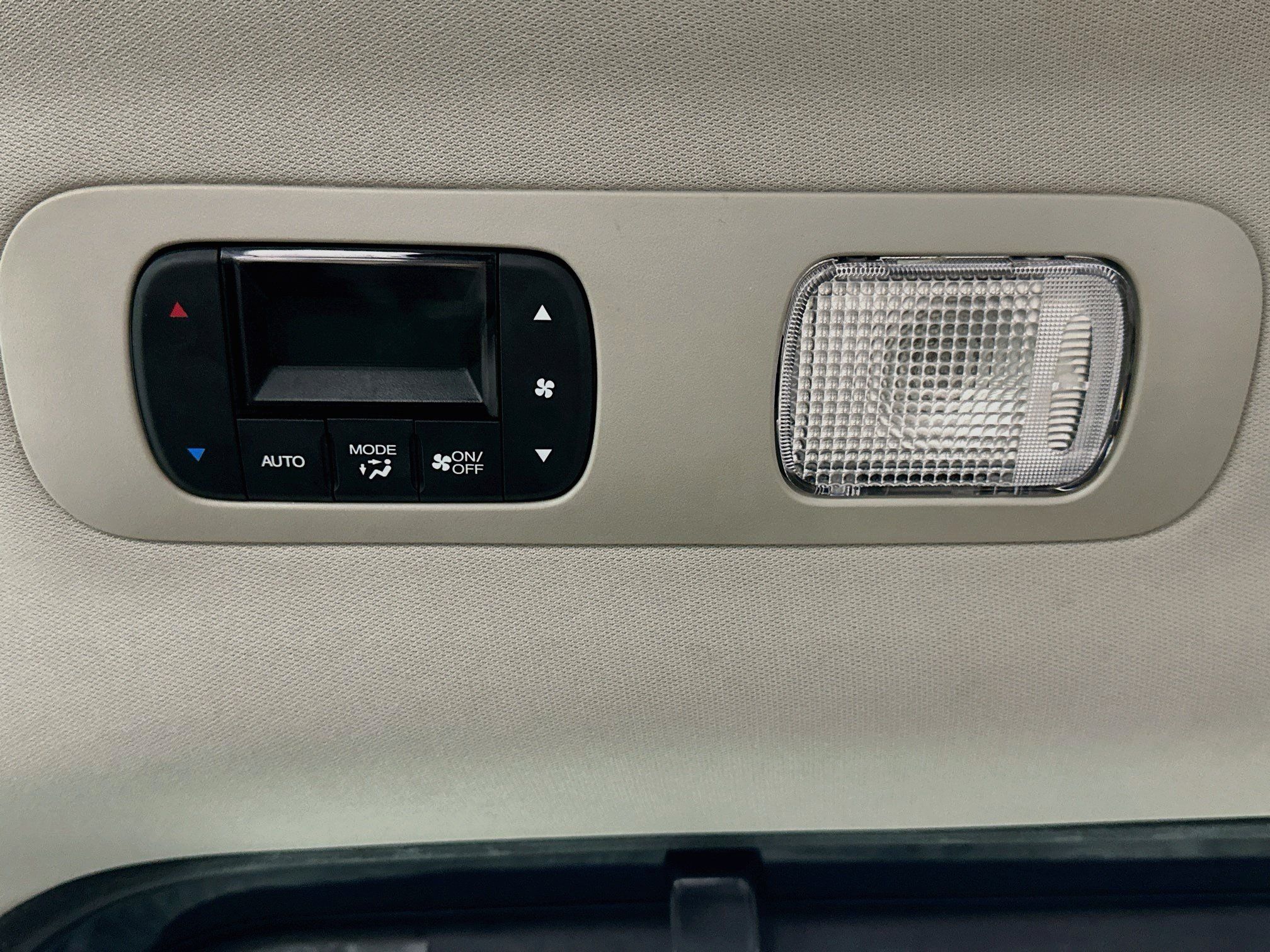 Used 2025 Honda Odyssey EX-L image 26