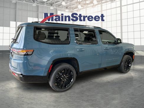 New 2026 Jeep Grand Wagoneer Limited AWD/4WD image 5