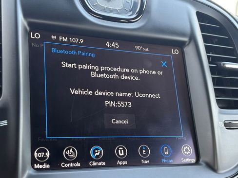 Used 2021 Chrysler 300 S image 20