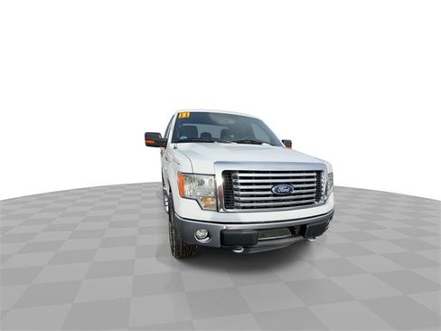 Used 2011 Ford F150 XLT w/ XLT Chrome Pkg image 3