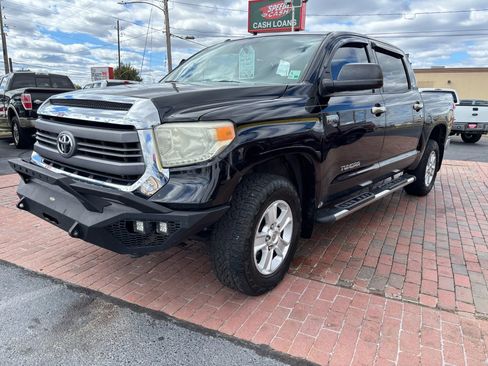 Used 2015 Toyota Tundra SR5 w/ SR5 Upgrade Package image 15