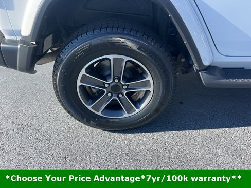 Certified 2023 Jeep Wrangler Sahara image 13