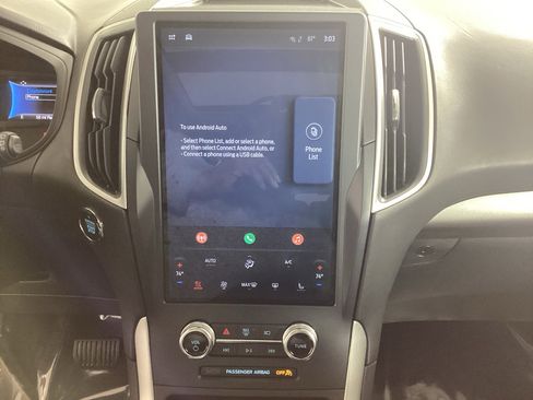 Used 2023 Ford Edge SEL w/ Convenience Package image 29