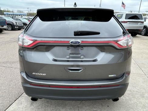 Used 2017 Ford Edge SE AWD/4WD image 6