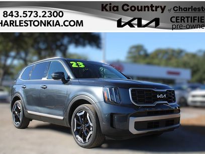 Used 2023 Kia Telluride S w/ S Sunroof Package