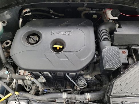 Used 2017 Hyundai Tucson SE w/ Cargo Package FWD image 30