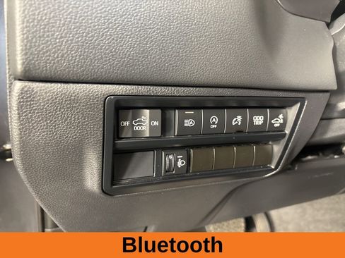 Used 2024 Toyota Tundra Limited image 9