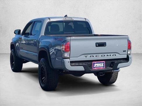 Used 2020 Toyota Tacoma TRD Off-Road w/ Technology Package AWD/4WD image 8