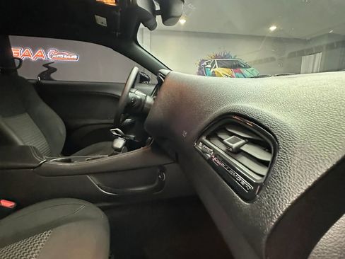 Used 2018 Dodge Challenger SXT RWD image 24