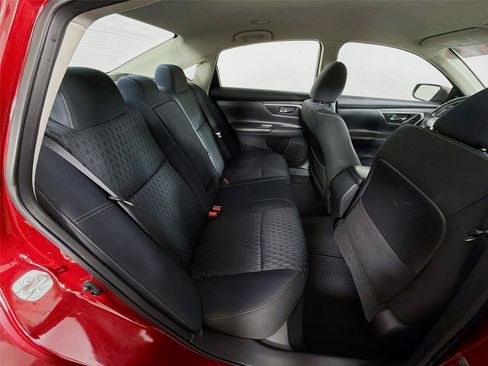 Used 2017 Nissan Altima 2.5 SV FWD image 27