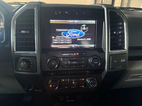 Used 2015 Ford F150 XLT w/ Equipment Group 302A Luxury image 21