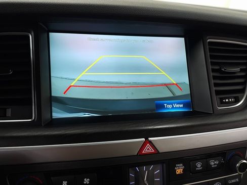 Used 2017 Genesis G80 3.8 w/ Option Group 03 image 29