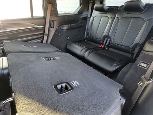 Used 2024 Jeep Grand Cherokee L Overland image 62