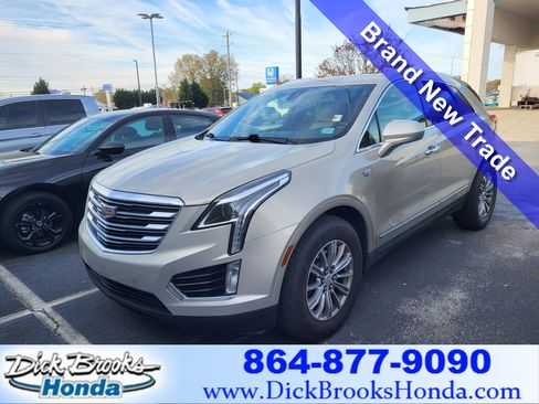 Used 2017 Cadillac XT5 Luxury w/ Driver Awareness Package image 1