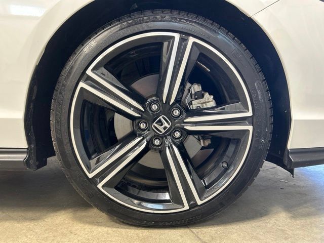 Certified 2024 Honda Accord Sport image 12