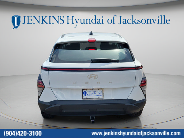 New 2027 Hyundai Kona SE FWD image 6