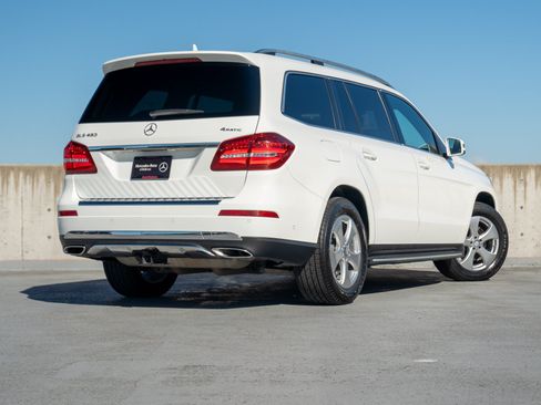 Certified 2017 Mercedes-Benz GLS 450 4MATIC image 4