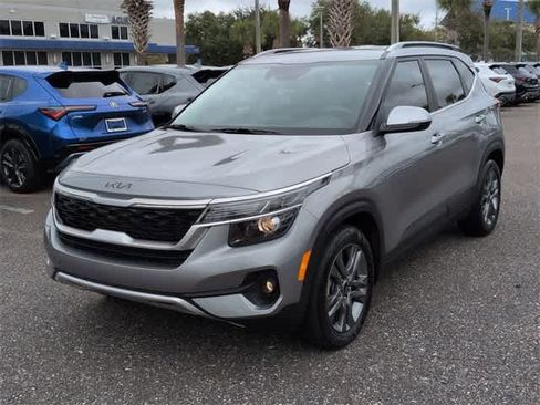 Used 2023 Kia Seltos S image 4