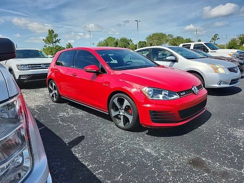 Used 2017 Volkswagen GTI S FWD image 2