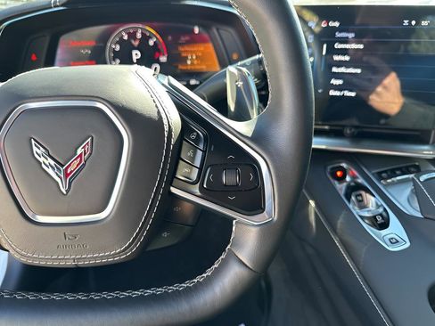 Used 2025 Chevrolet Corvette Stingray Preferred Conv w/ Z51 Performance Package image 21