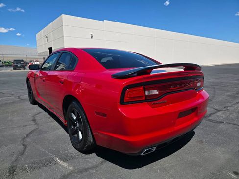 Used 2013 Dodge Charger SE w/ Connectivity Group image 7