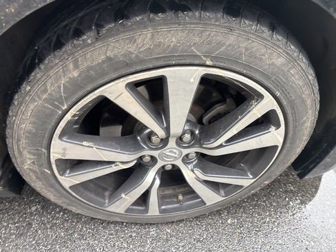 Used 2016 Nissan Maxima Platinum image 19