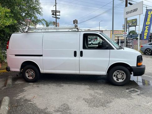 Used 2013 Chevrolet Express 2500 w/ Power Package RWD image 4