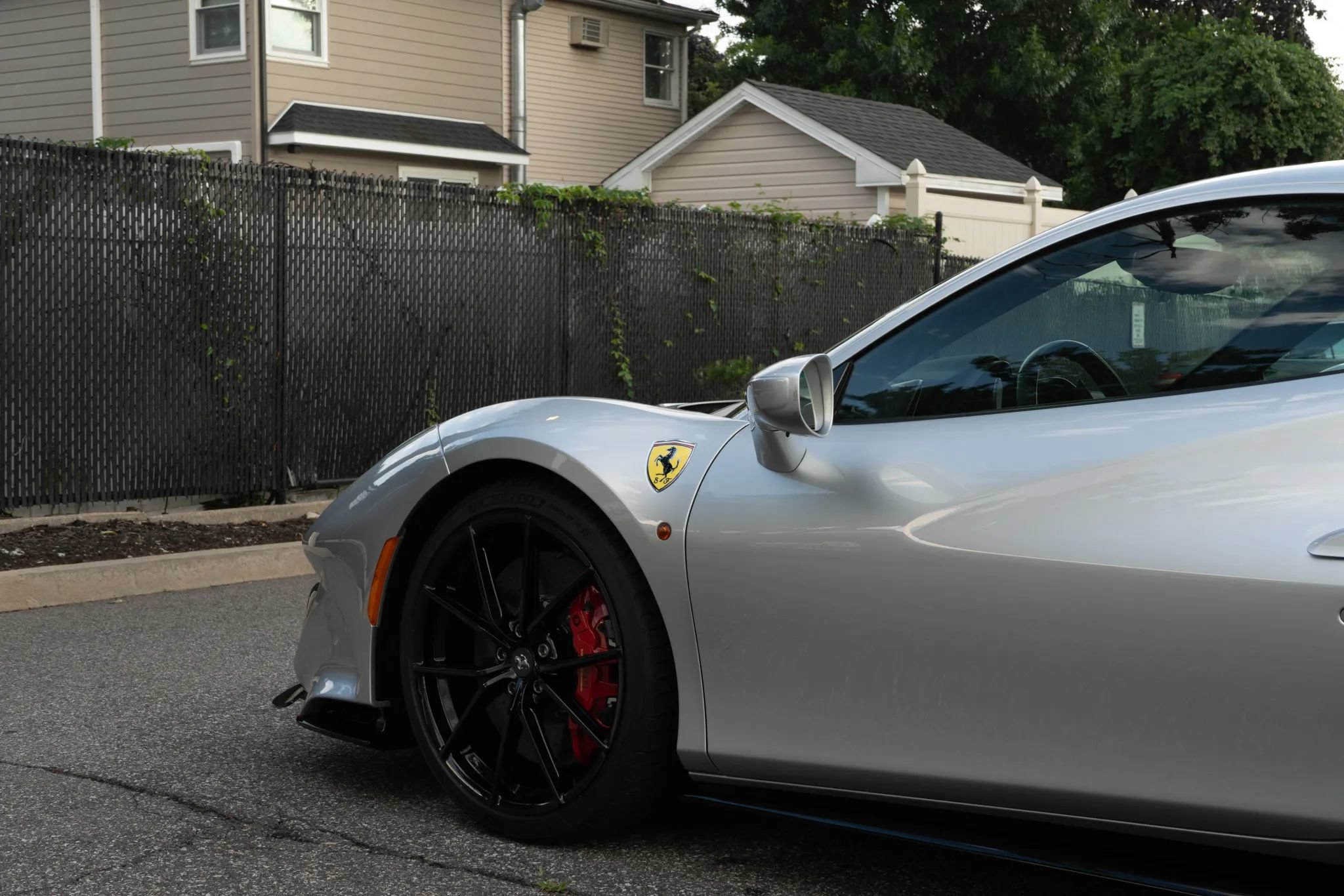 Used 2019 Ferrari 488 Pista Coupe RWD image 39