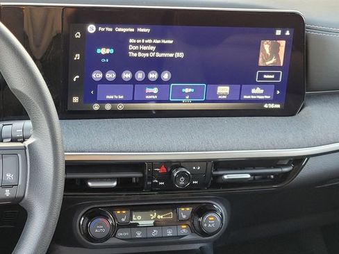 New 2026 Nissan Kicks SV w/ SV Premium Package FWD image 17