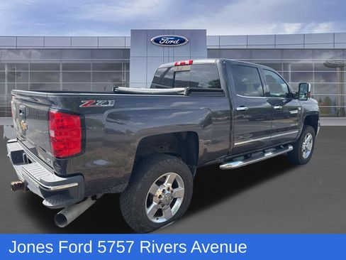 Used 2016 Chevrolet Silverado 2500 LTZ w/ Duramax Plus Package image 3