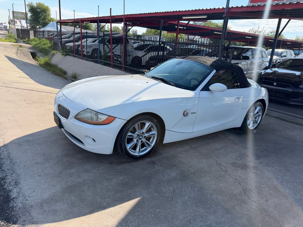 Used 2004 BMW Z4 3.0i RWD image 4