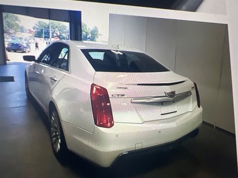 Used 2019 Cadillac CTS Luxury RWD image 2