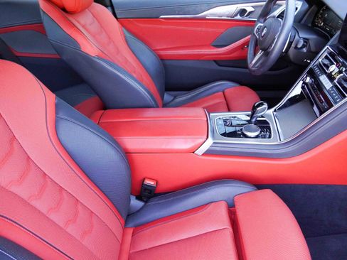 Certified 2025 BMW M850i xDrive Coupe image 12