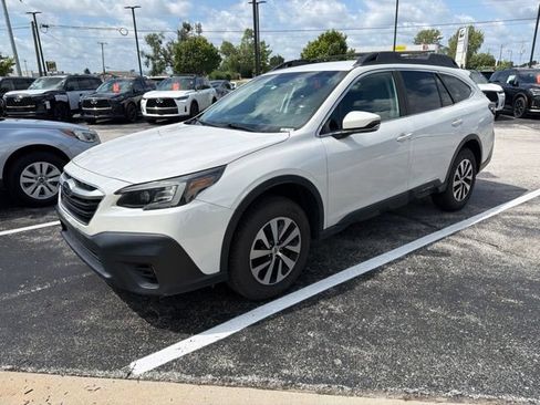 Used 2021 Subaru Outback Premium w/ Popular Package #1 AWD/4WD image 2