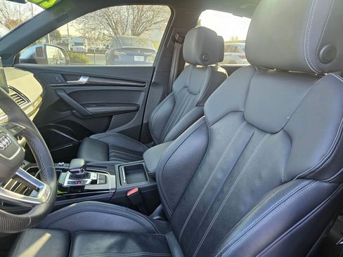 Used 2022 Audi SQ5 Prestige image 25