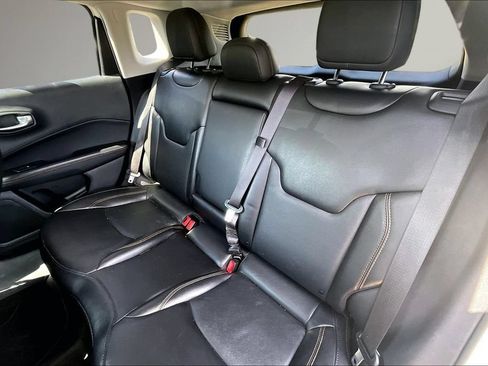 Used 2020 Jeep Compass Limited AWD/4WD image 23
