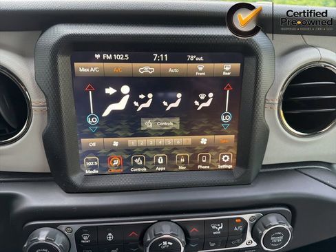 Used 2021 Jeep Gladiator Overland AWD/4WD image 85