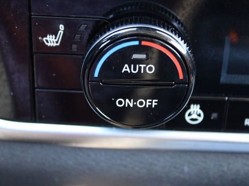 Used 2021 Nissan Rogue Platinum image 42