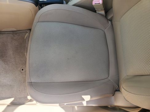 Used 2008 Saturn Vue XR image 17