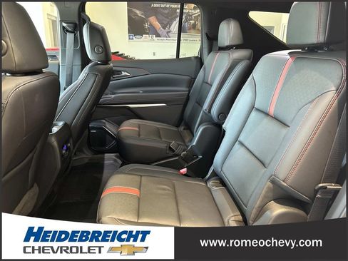 Used 2024 Chevrolet Traverse RS w/ LPO, Floor Liner Package AWD/4WD image 12