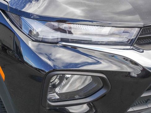 Used 2023 Chevrolet TrailBlazer LT FWD image 10