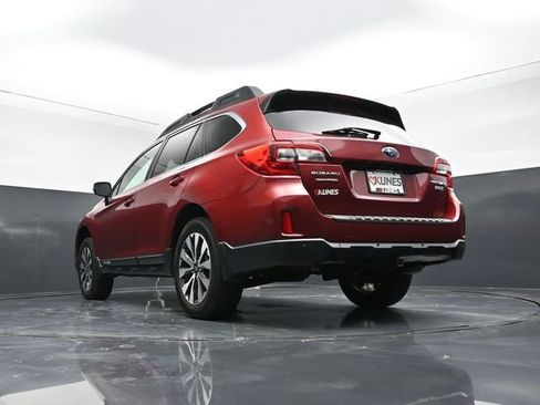 Used 2017 Subaru Outback 2.5i Limited AWD/4WD image 56