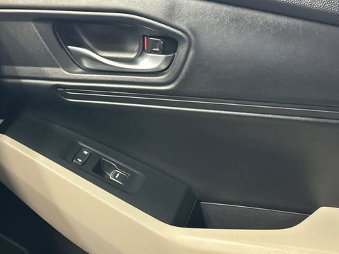 Used 2024 Honda Accord EX image 19