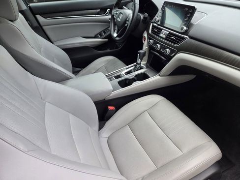 Used 2018 Honda Accord EX-L image 17